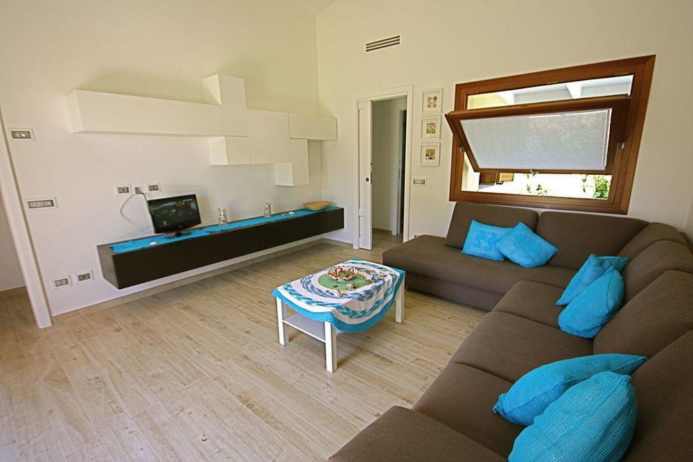 Villa Franca By Wonderful Italy San Teodoro  Extérieur photo